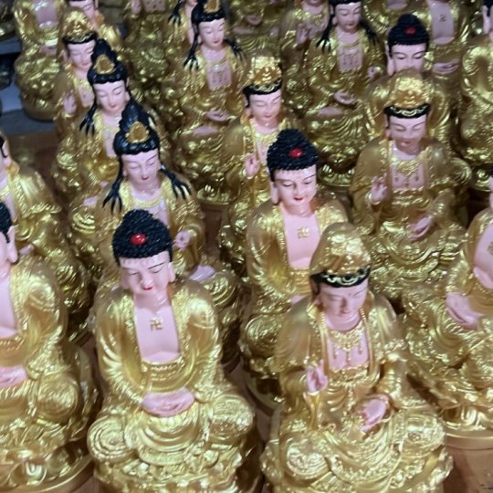 Tượng Tây Phương Tam Thánh dáng ngồi