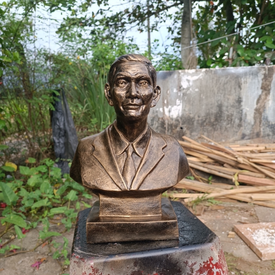 Tượng chân dung 35cm