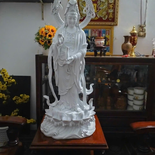 Tượng Quan Âm cao 1met2