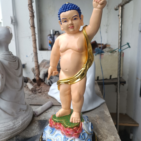 Tượng Phật Đản Sanh