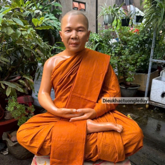  Tượng Sư Nam Tông