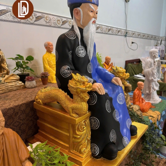 Tượng cha cố (Cữu Huyền Thất Tổ)