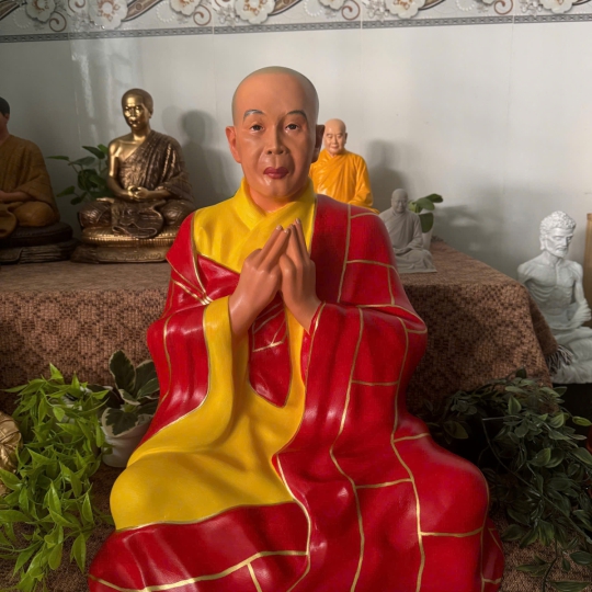 Tượng hoà thượng Thích Thiền Tâm