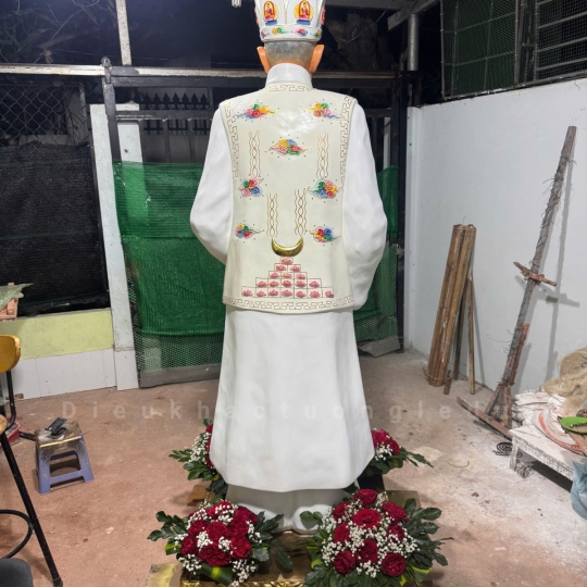 Đức Vô Thượng Di Lạc Tôn Phật